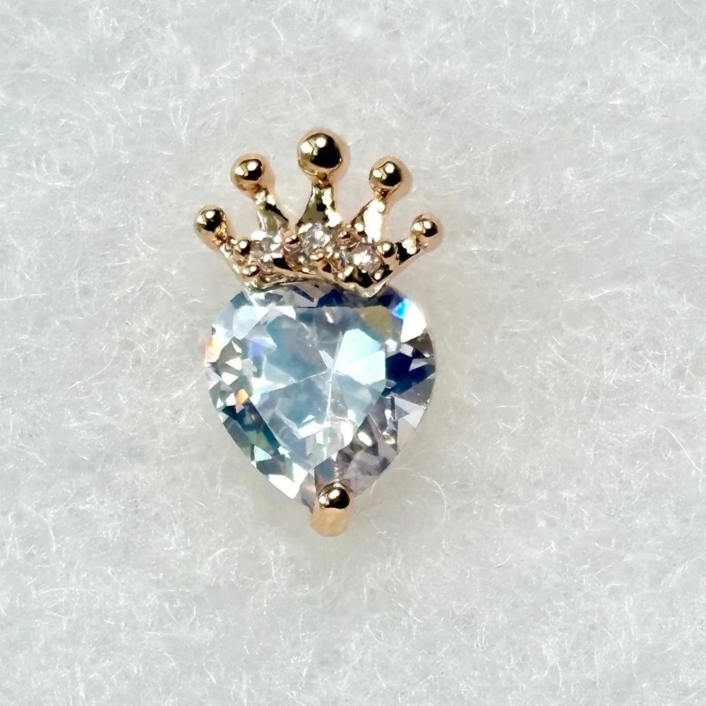 Gold Crown Heart Earrings